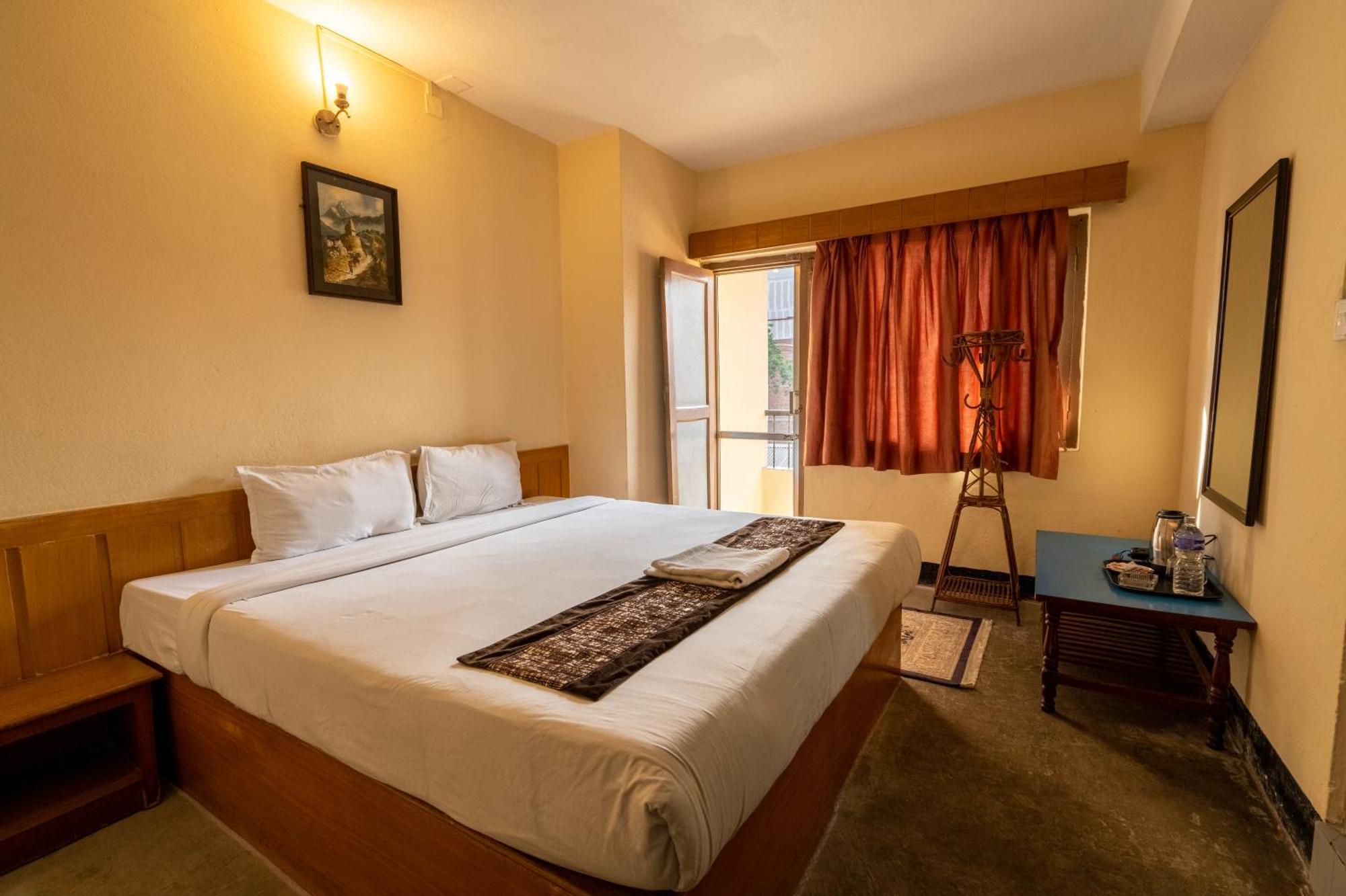 Hotel Nana Katmandu Kültér fotó
